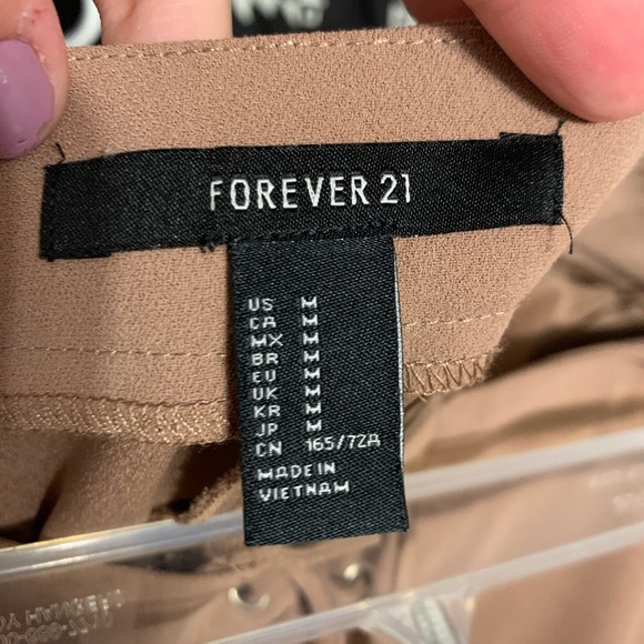 High waisted pants by Forever 21 - Picture 2 of 2